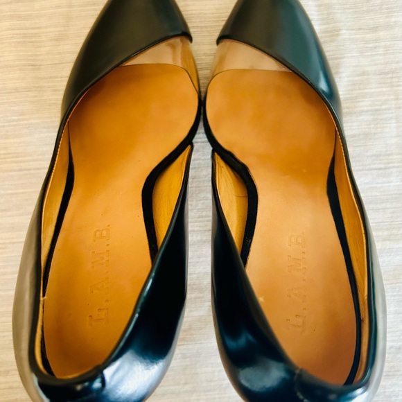 L.A.M.B. Black Leather D'orsay pumps size 7 - Picture 5 of 7